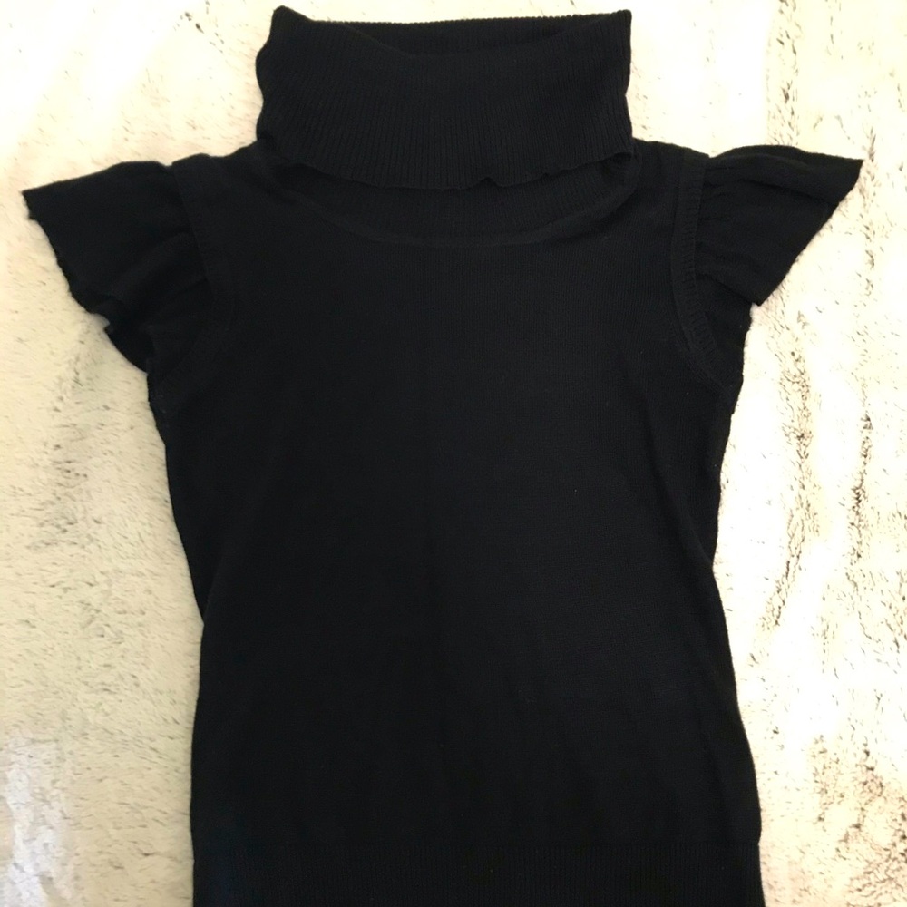 Vero Moda ruffle sleeve Top